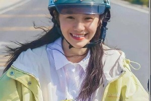 张艺谋选角标准揭秘：从章子怡到刘浩存的清纯审美