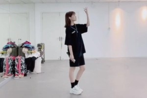 SNH48李艺彤：娱乐圈的二次元搞笑达人
