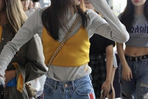 黄婷婷机场现身，SNH48总决选惜败引热议