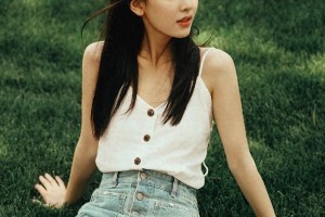 章若楠清纯穿搭指南：从校花到时尚icon